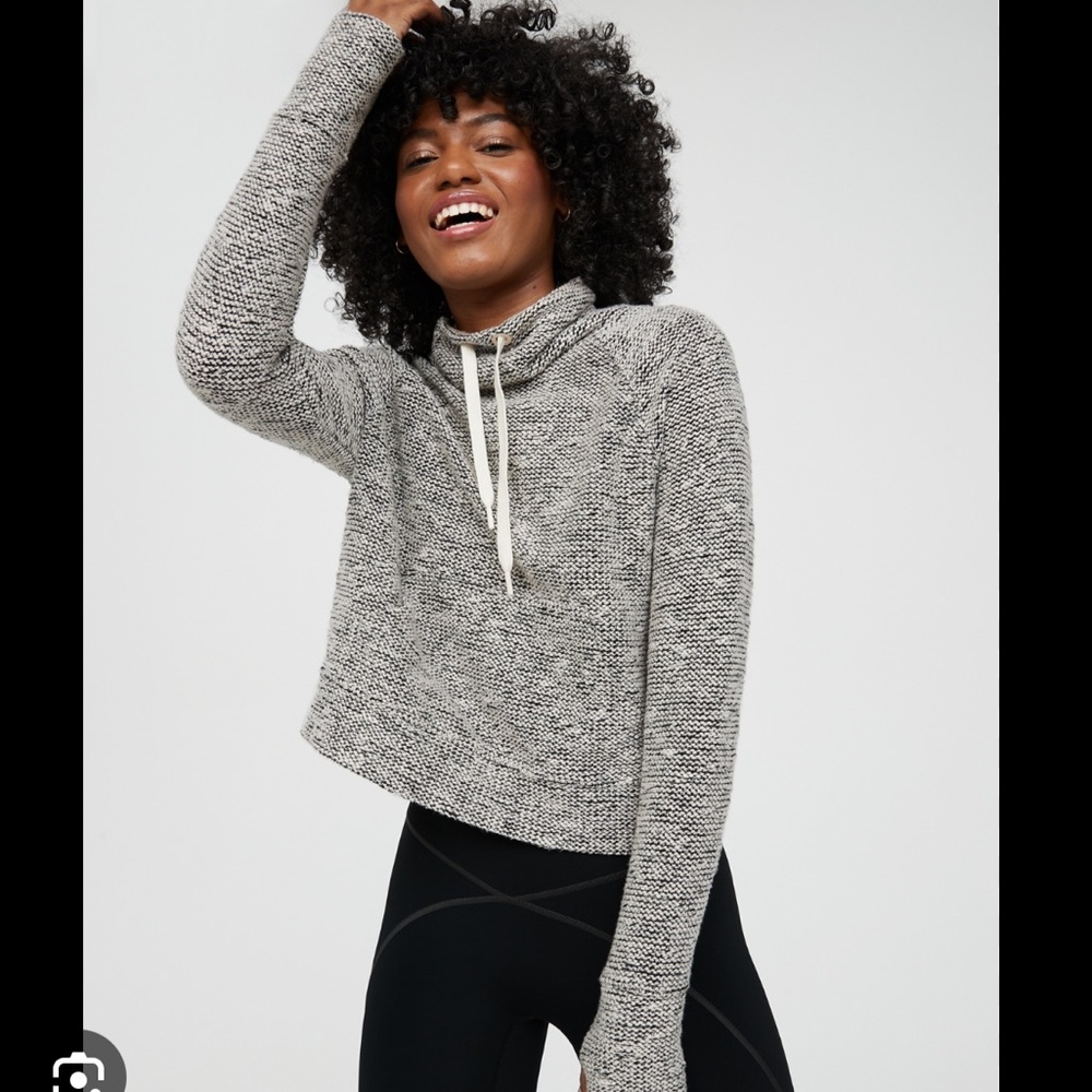 Aerie Snowday mock neck sweatshirt